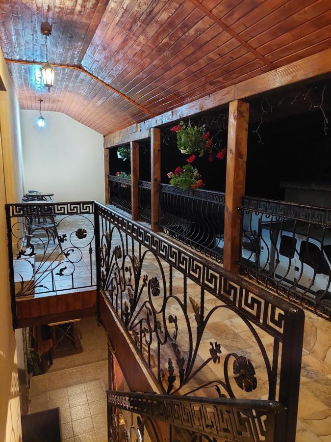 Casa Cristina Hotel Cartisoara Exterior photo